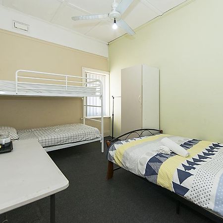 Victoria Park Lodge Perth Esterno foto