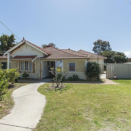 Victoria Park Lodge Perth Esterno foto