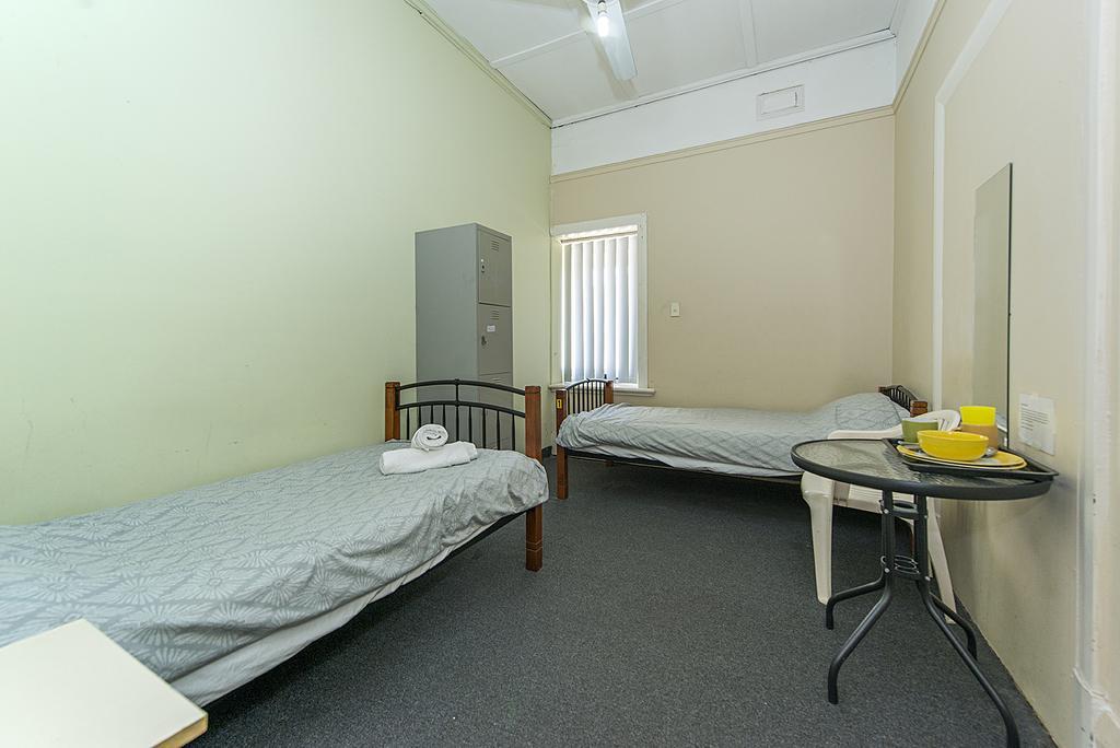 Victoria Park Lodge Perth Esterno foto