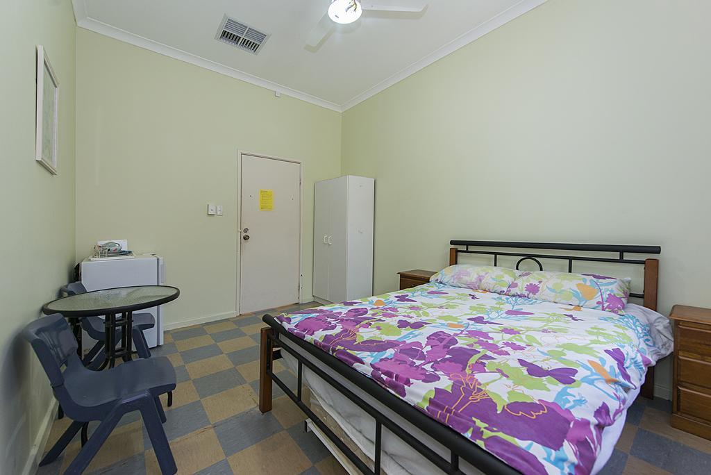 Victoria Park Lodge Perth Esterno foto